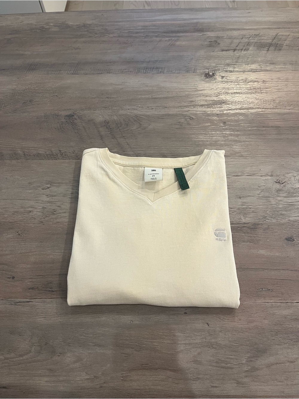 G-Star Men's Cream V-Neck Knit Sweater
